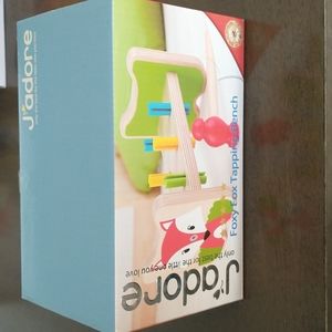 J'adore tapping bench